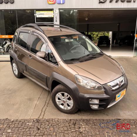 FIAT Idea 1.8 16V 4P ADVENTURE FLEX, Foto 2