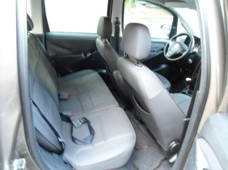 FIAT Idea 1.8 16V 4P ADVENTURE FLEX, Foto 7