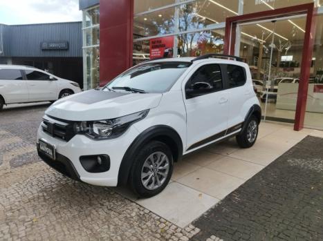 FIAT Mobi 1.0 4P FLEX EVO TREKKING, Foto 1 FIAT Mobi 1.0 4P FLEX EVO TREKKING, Foto 1