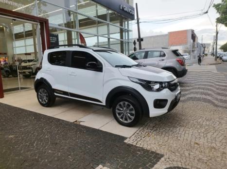 FIAT Mobi 1.0 4P FLEX EVO TREKKING, Foto 2 FIAT Mobi 1.0 4P FLEX EVO TREKKING, Foto 2