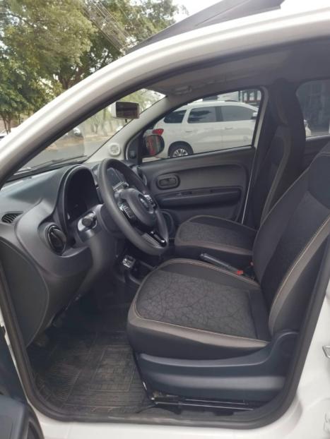 FIAT Mobi 1.0 4P FLEX EVO TREKKING, Foto 7 FIAT Mobi 1.0 4P FLEX EVO TREKKING, Foto 7