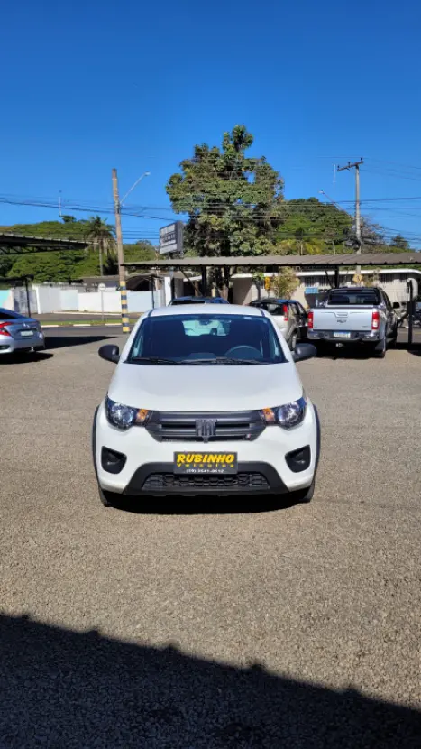 FIAT Mobi 1.0 4P FLEX EVO LIKE, Foto 1