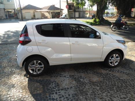 FIAT Mobi 1.0 4P FLEX DRIVE FIRE FLY, Foto 3