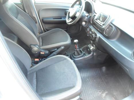 FIAT Mobi 1.0 4P FLEX DRIVE FIRE FLY, Foto 6
