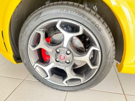 FIAT Punto 1.4 16V 4P T-JET TURBO, Foto 4