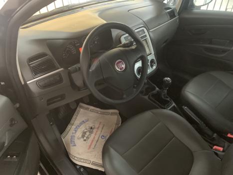 FIAT Punto 1.4 4P ATTRACTIVE FLEX, Foto 4 FIAT Punto 1.4 4P ATTRACTIVE FLEX, Foto 4