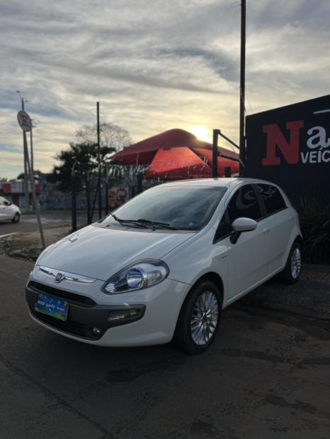 FIAT Punto 1.6 16V 4P FLEX ESSENCE DUALOGIC AUTOMATIZADO, Foto 2