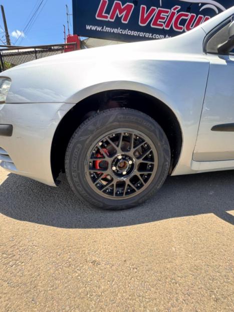 FIAT Stilo 1.8 4P CONNECT, Foto 2