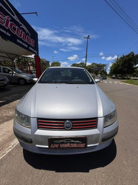 FIAT Stilo 1.8 4P CONNECT, Foto 3