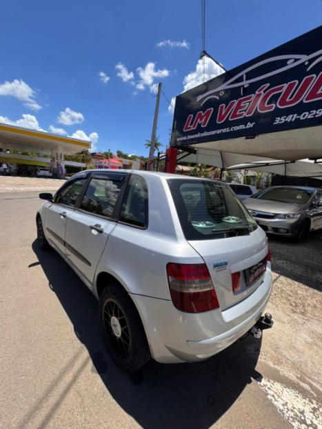 FIAT Stilo 1.8 4P CONNECT, Foto 7