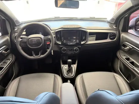 FIAT Strada 1.0 12V TURBO 200 FLEX ULTRA CABINE DUPLA AUTOM�TICO CVT, Foto 8