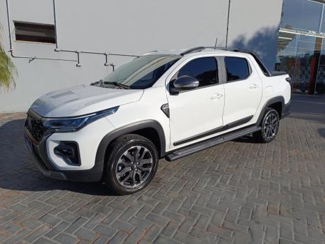 FIAT Strada 1.0 12V TURBO 200 FLEX ULTRA CABINE DUPLA AUTOM�TICO CVT, Foto 3