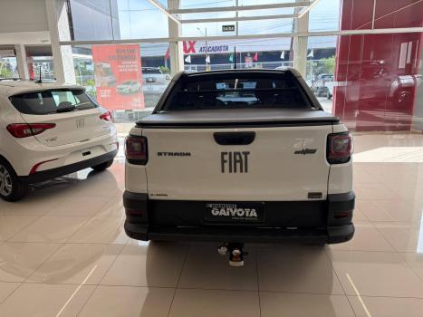 FIAT Strada 1.0 12V TURBO 200 FLEX ULTRA CABINE DUPLA AUTOM�TICO CVT, Foto 4