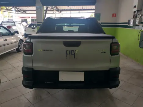 FIAT Strada 1.3 4P FIREFLY FLEX VOLCANO CABINE DUPLA AUTOM�TICO, Foto 6