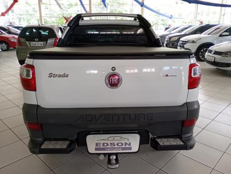 FIAT Strada 1.8 16V FLEX ADVENTURE LOCKER CABINE ESTENDIDA, Foto 6