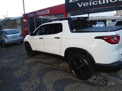 FIAT Toro 1.3 16V 4P FLEX 270 TURBO VOLCANO AUTOM�TICO, Foto 4