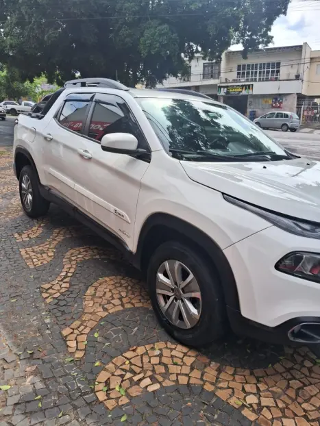 FIAT Toro 1.8 16V 4P FLEX FREEDOM AUTOMTICO, Foto 3