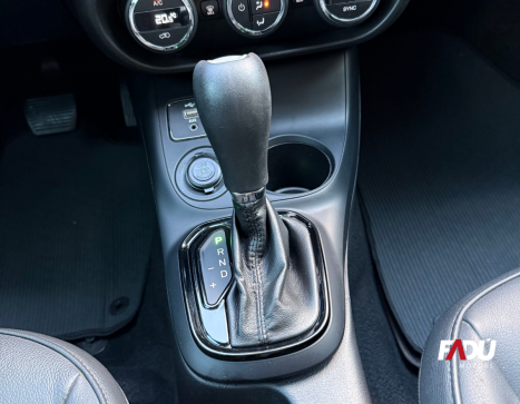 FIAT Toro 1.8 16V 4P FLEX FREEDOM S-DESIGN AUTOM�TICO, Foto 9
