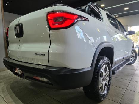 FIAT Toro 1.8 16V 4P FLEX FREEDOM AUTOM�TICO, Foto 16