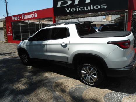FIAT Toro 1.8 16V 4P FLEX FREEDOM ROAD AUTOMÁTICO, Foto 4