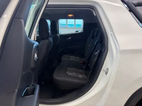 FIAT Toro 1.8 16V 4P ENDURANCE AUTOMÁTICO, Foto 11