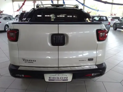 FIAT Toro 2.2 16V 4P 4WD RANCH TURBO DIESEL AUTOMTICO, Foto 6
