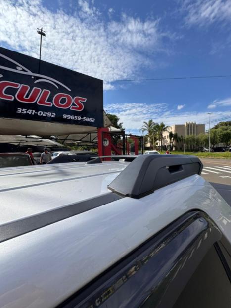FIAT Toro 2.4 16V 4P FREEDOM MULTIAIR FLEX AUTOM�TICO, Foto 11