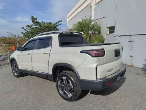 FIAT Toro 2.4 16V 4P MULTIAIR FLEX VOLCANO AUTOM�TICO, Foto 6