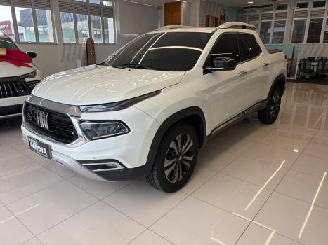 FIAT Toro 2.4 16V 4P MULTIAIR FLEX VOLCANO AUTOMÁTICO, Foto 1