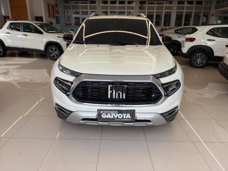FIAT Toro 2.4 16V 4P MULTIAIR FLEX VOLCANO AUTOMÁTICO, Foto 2