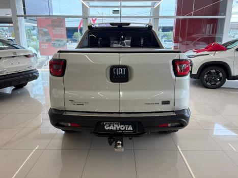 FIAT Toro 2.4 16V 4P MULTIAIR FLEX VOLCANO AUTOMÁTICO, Foto 3