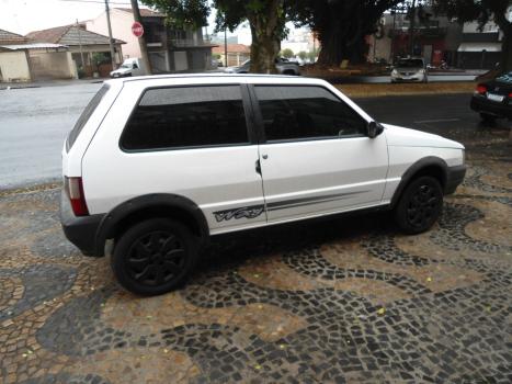 FIAT Uno 1.0 FLEX FIRE, Foto 3