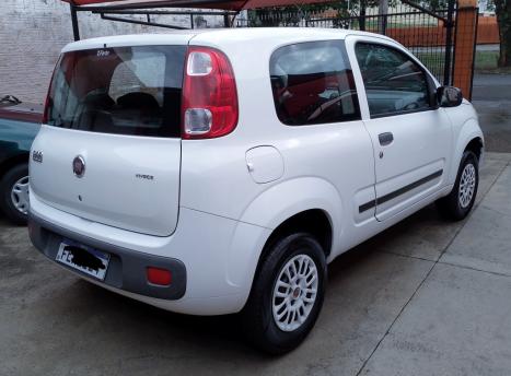 FIAT Uno 1.0 FLEX VIVACE, Foto 5