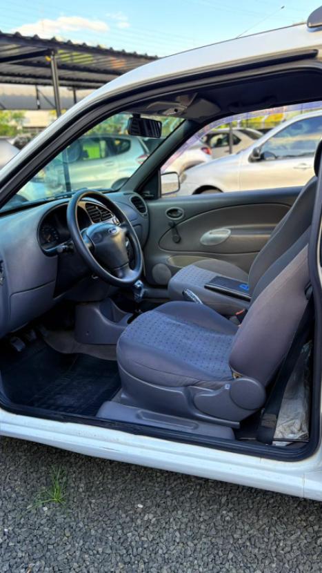 FORD Courier 1.6 FLEX L, Foto 8