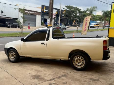 FORD Courier 1.6 L, Foto 3 FORD Courier 1.6 L, Foto 3