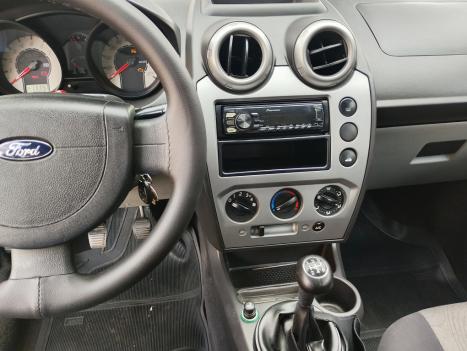 FORD Fiesta Hatch 1.6 4P FLEX, Foto 3