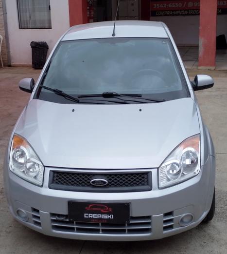 FORD Fiesta Hatch 1.6 CLASS, Foto 2