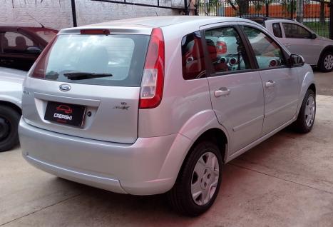 FORD Fiesta Hatch 1.6 CLASS, Foto 6