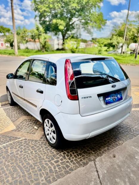 FORD Fiesta Hatch 1.0 4P FLEX, Foto 8