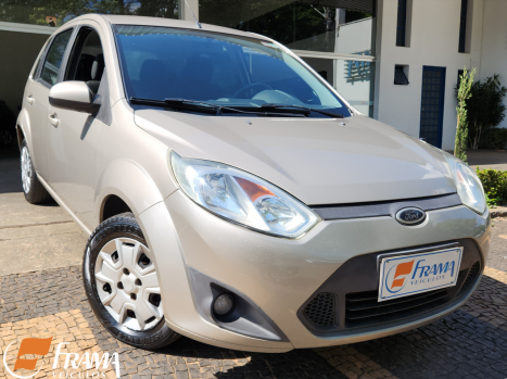 FORD Fiesta Hatch 1.6, Foto 1