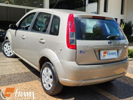 FORD Fiesta Hatch 1.6, Foto 4