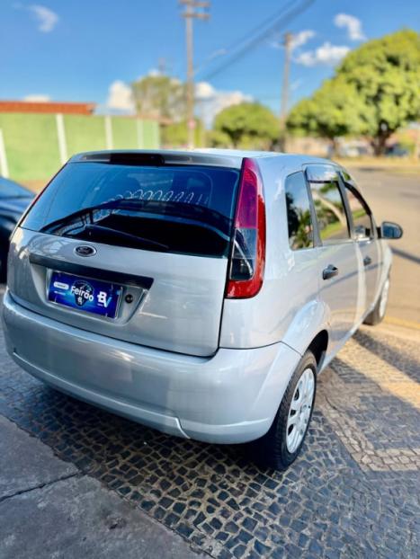 FORD Fiesta Hatch 1.0 4P FLEX, Foto 8