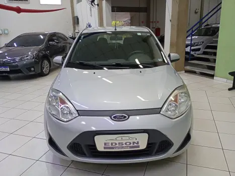 FORD Fiesta Hatch 1.6, Foto 1