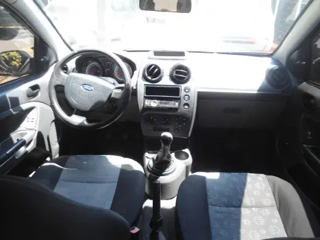 FORD Fiesta Hatch 1.6 4P FLEX, Foto 8