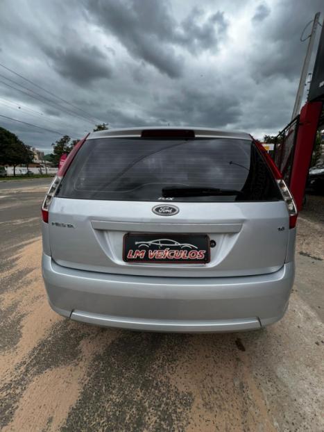 FORD Fiesta Hatch 1.6 4P ROCAM FLEX, Foto 6