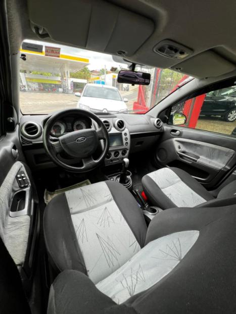 FORD Fiesta Hatch 1.6 4P ROCAM FLEX, Foto 8