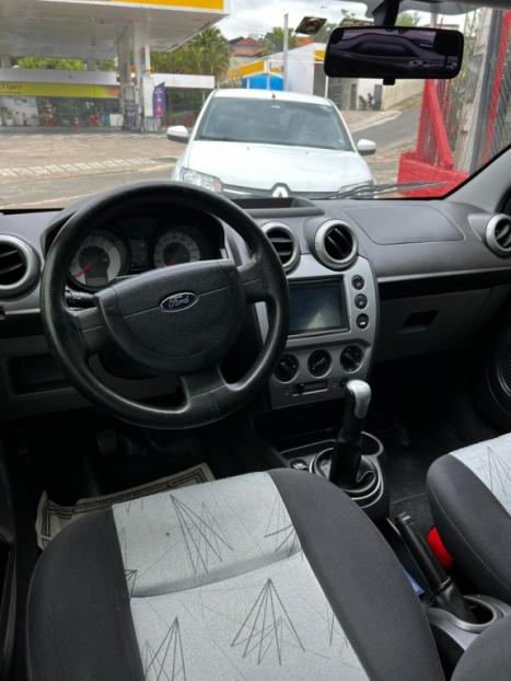 FORD Fiesta Hatch 1.6 4P ROCAM FLEX, Foto 9