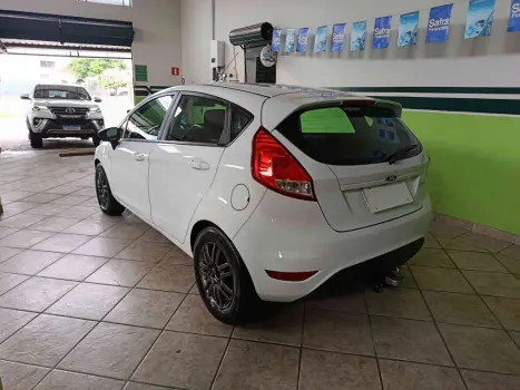 FORD Fiesta Hatch 1.5 16V 4P S FLEX, Foto 4
