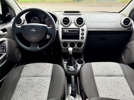 FORD Fiesta Hatch 1.6 4P CLASS FLEX, Foto 8