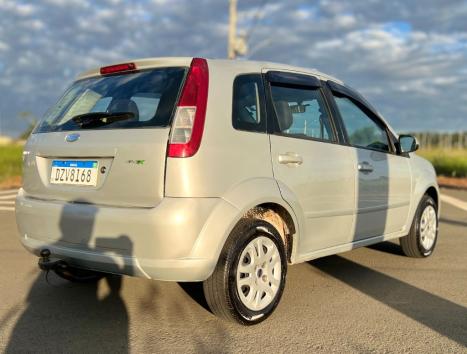 FORD Fiesta Hatch 1.0 4P FLEX, Foto 4